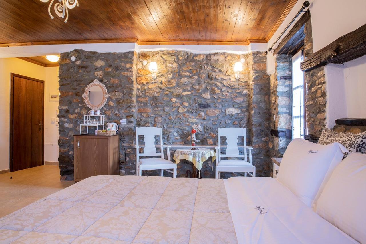 Guesthouse Ourania Palaios Panteleimonas Extérieur photo